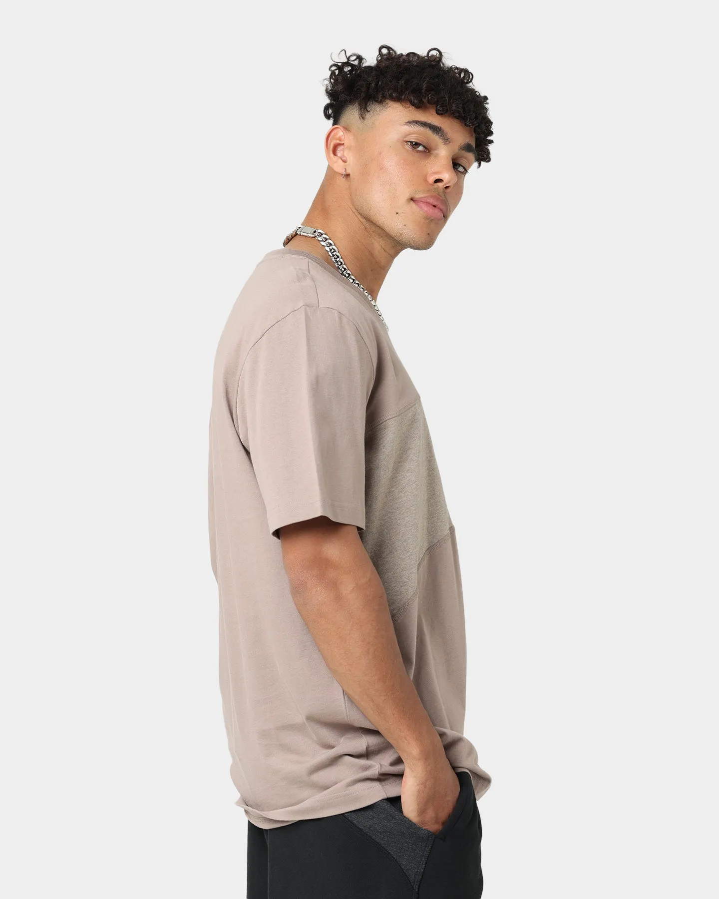 Adidas R.Y.V. Essential T-Shirt Chalky Brown