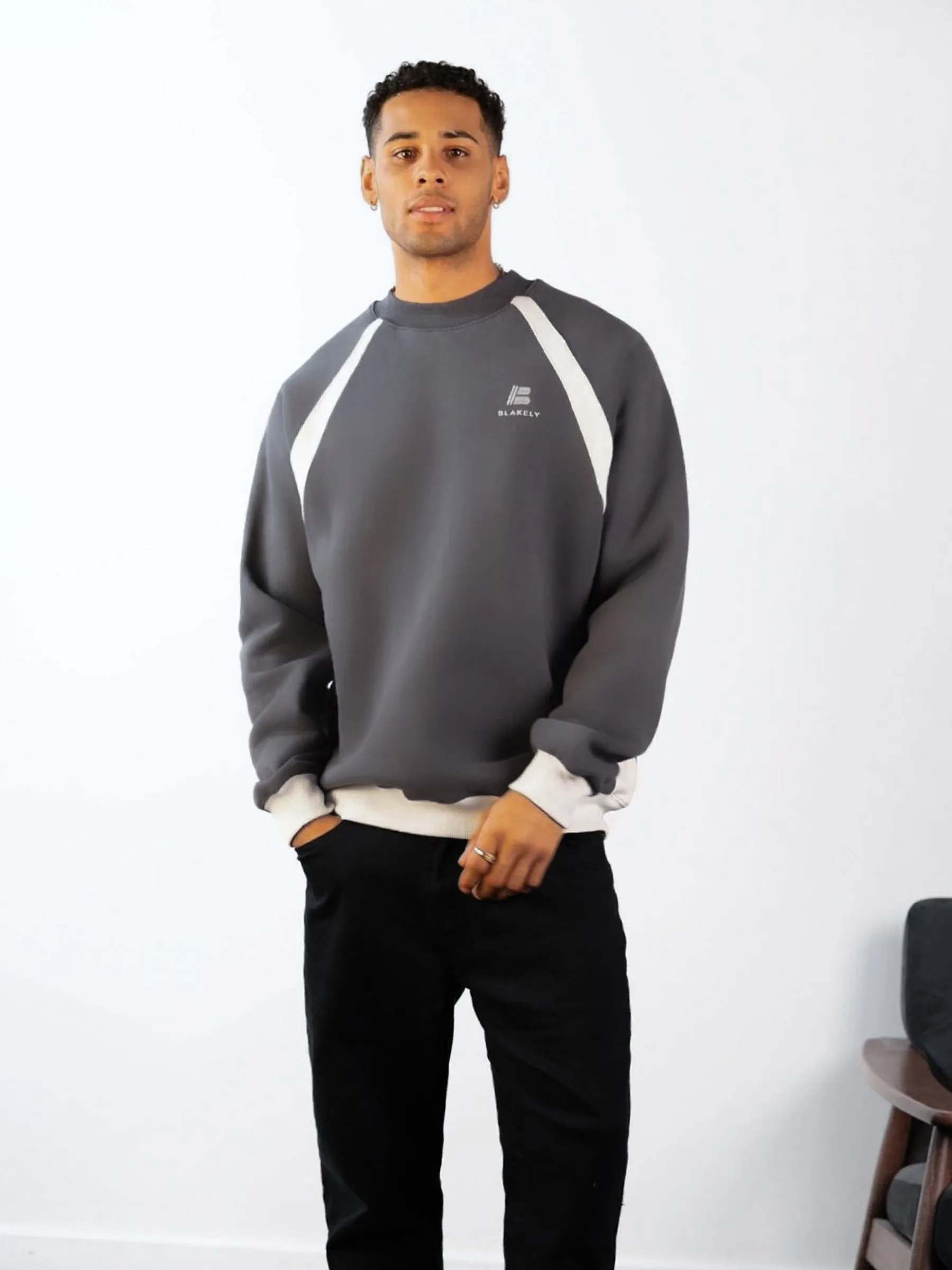 Classic Panel Relaxed Sweater - Charcoal