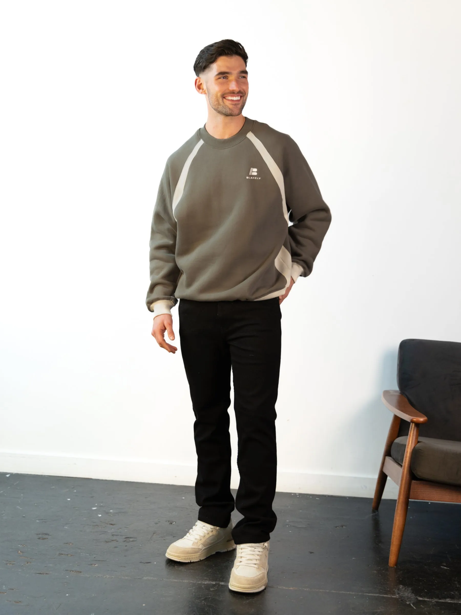 Classic Panel Relaxed Sweater - Safari Green
