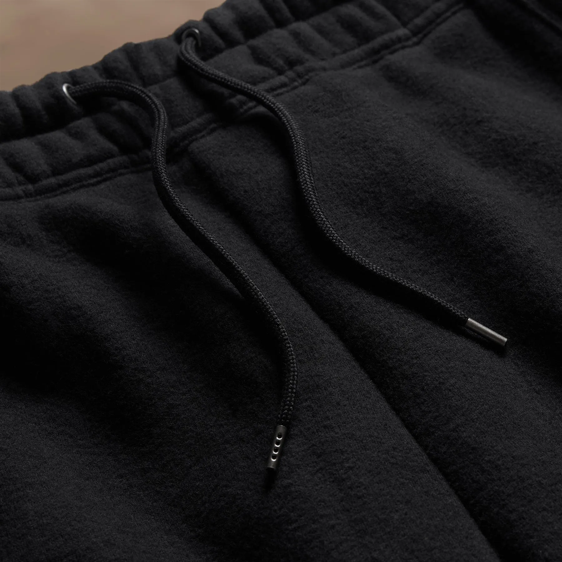 Cozy Sweat Short - Black