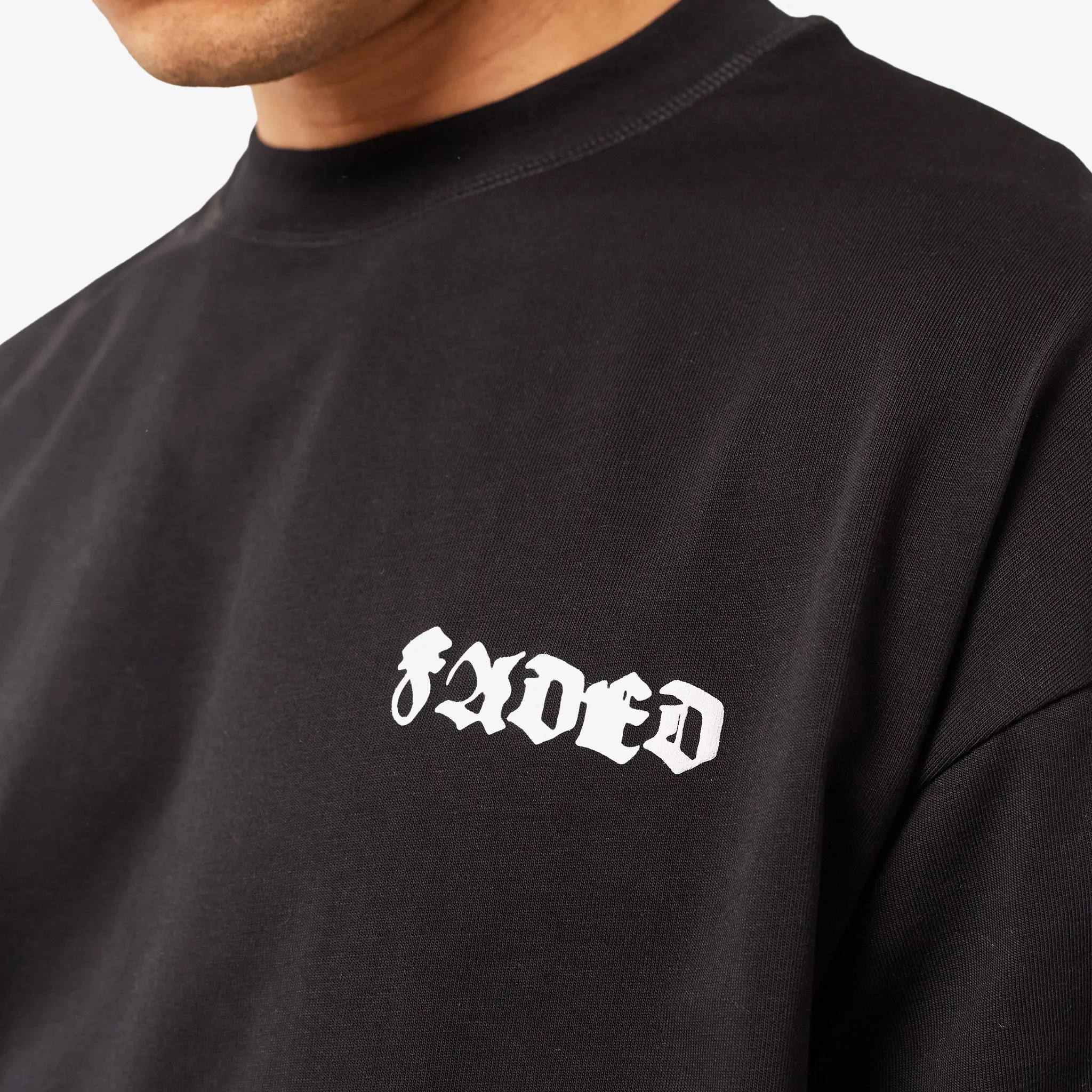 Gothic 2.0 T-Shirt | Black