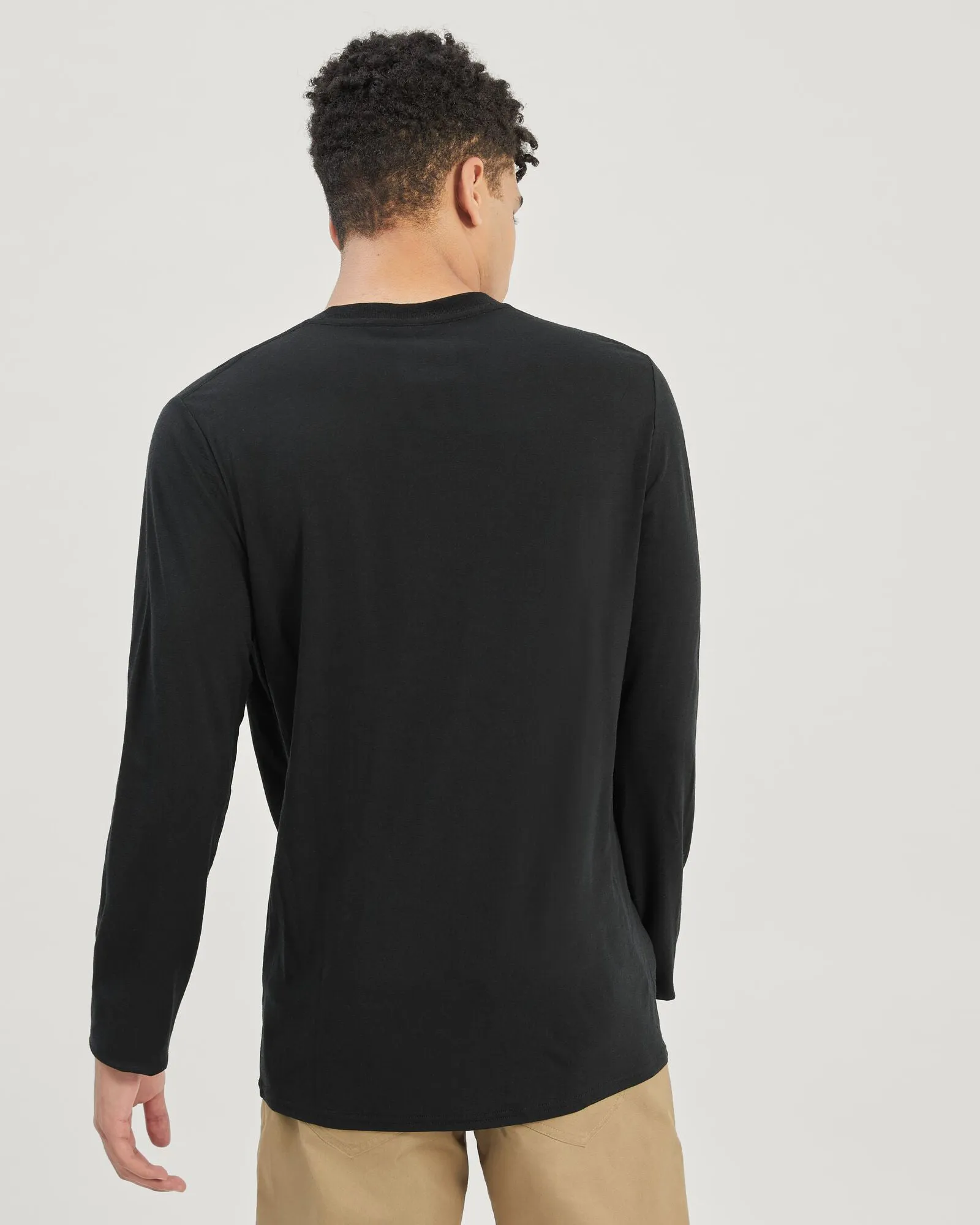 Men's 100% Merino Long Sleeve V-Top - Black
