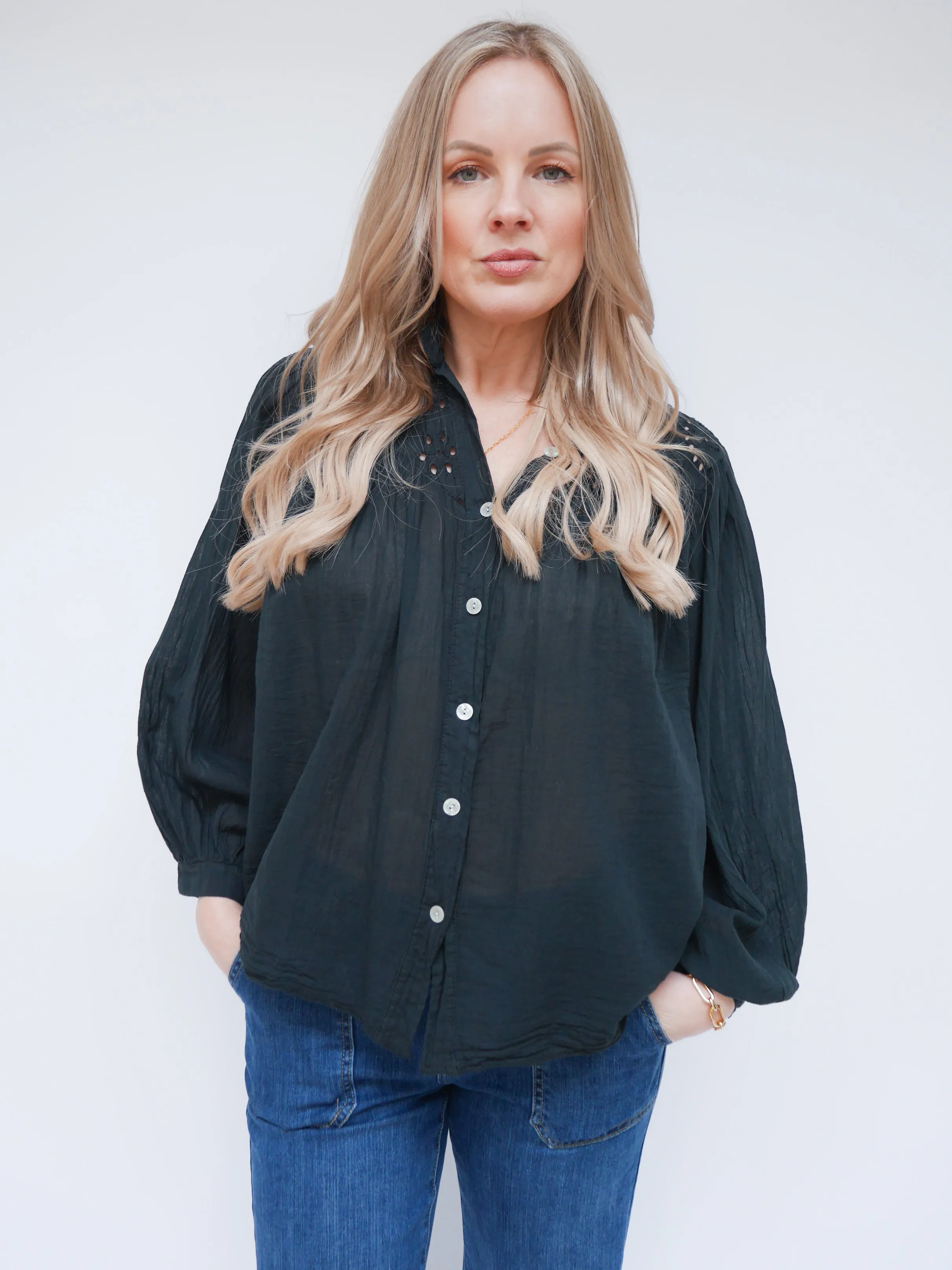 Monica Blouse Black
