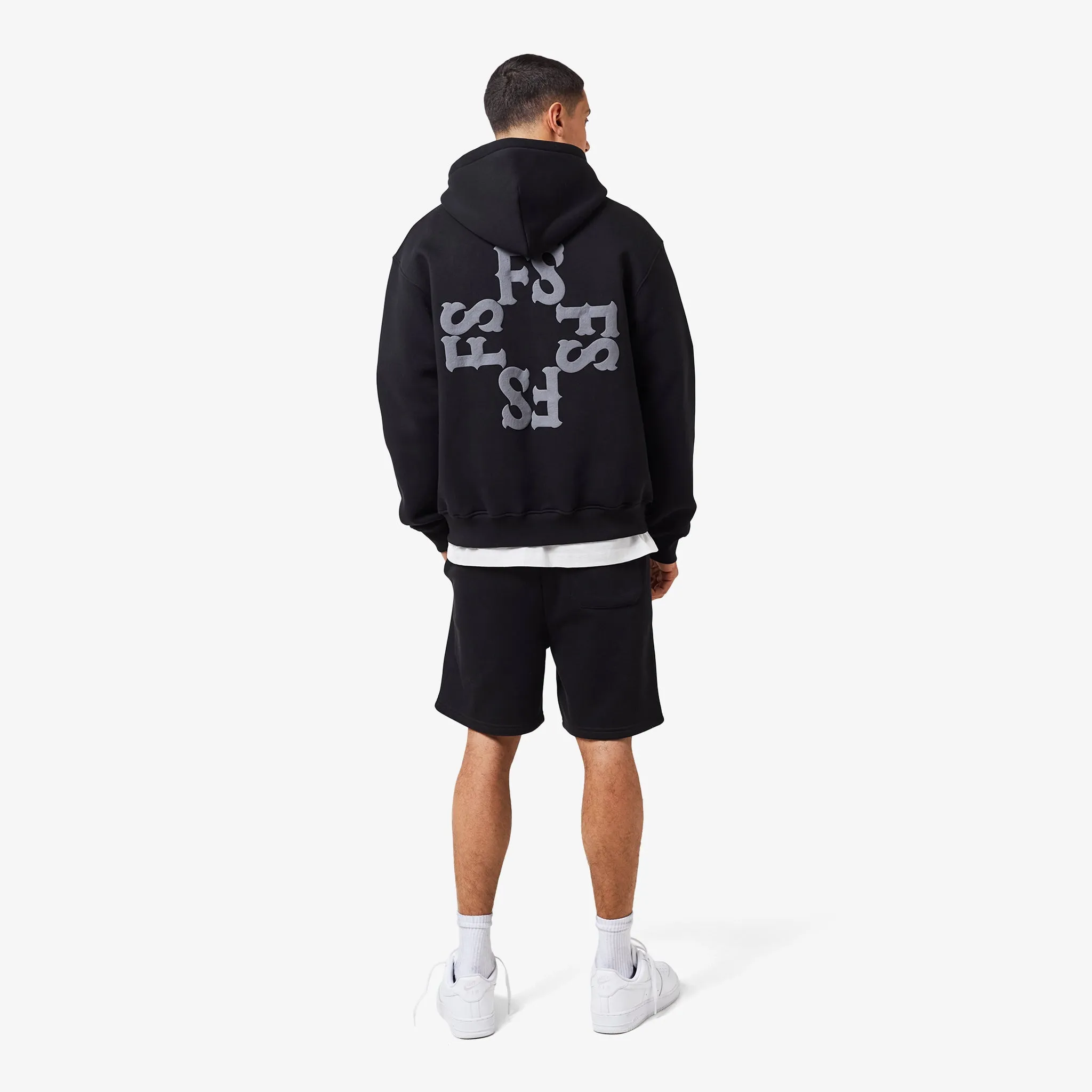 Monogram Short | Black