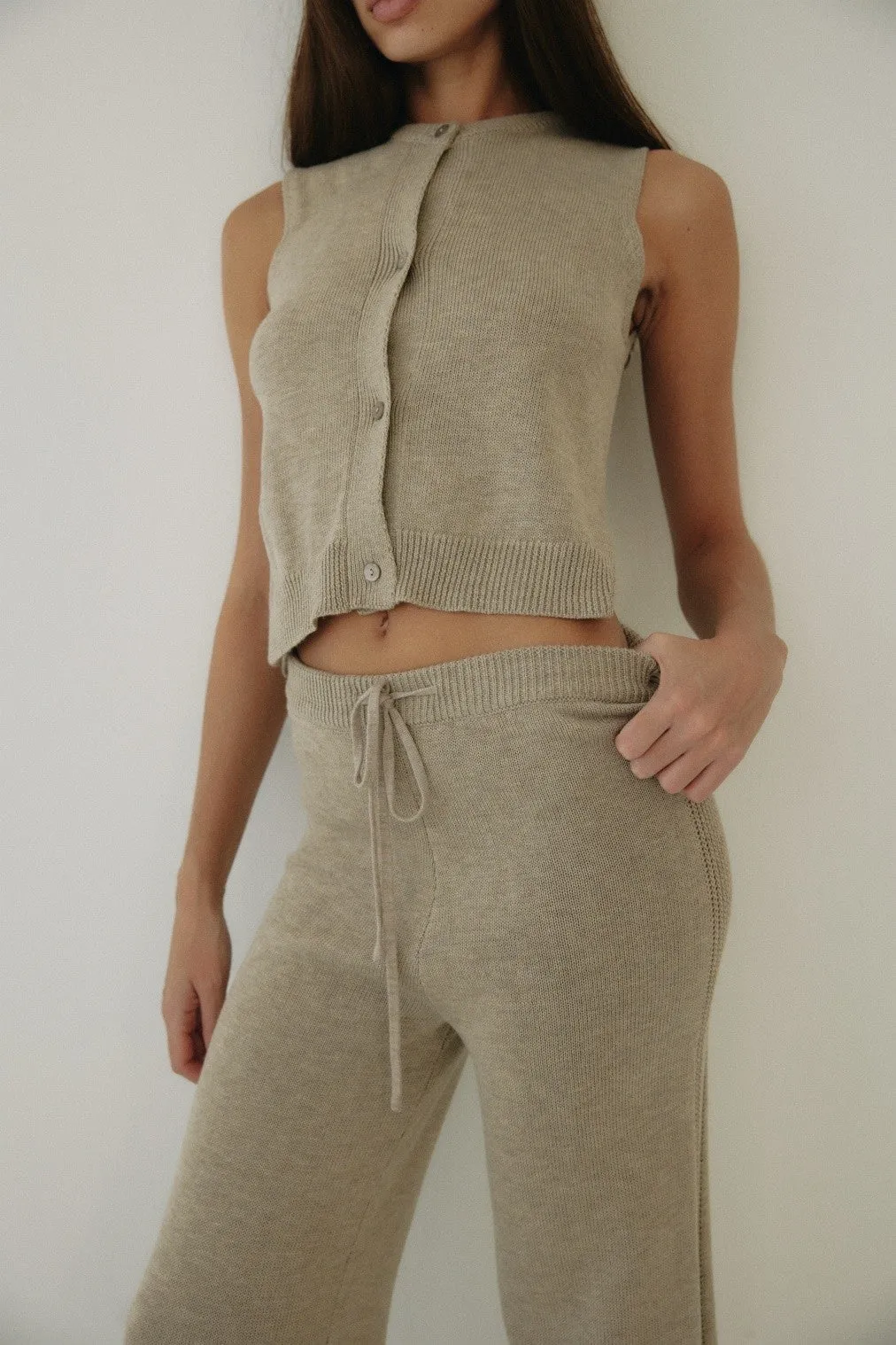 ONA VEST
