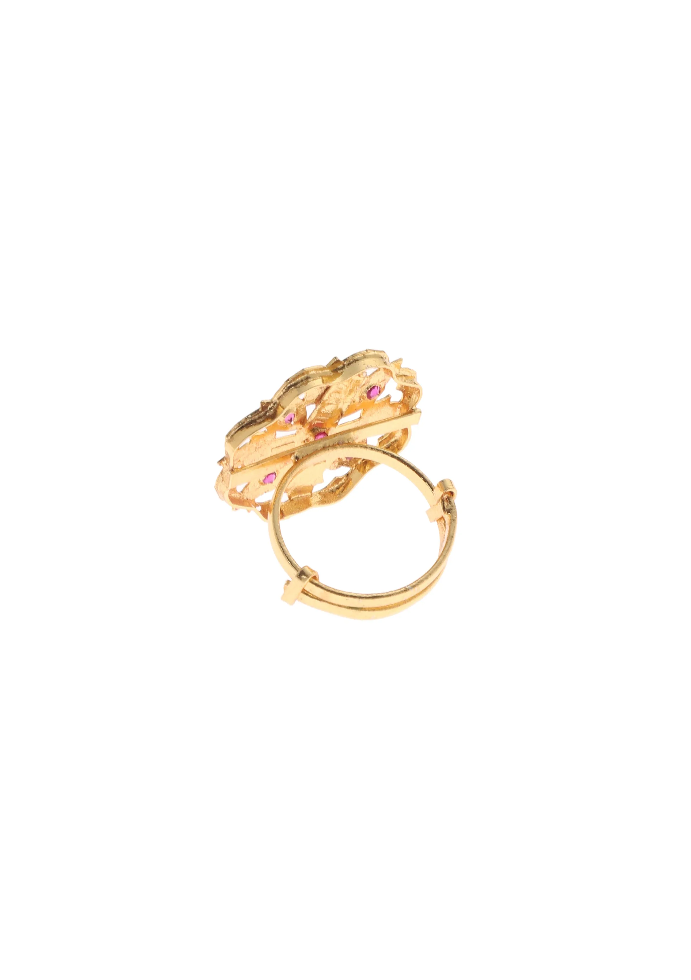 Saaru Handmade Gold Tone Silver Ring