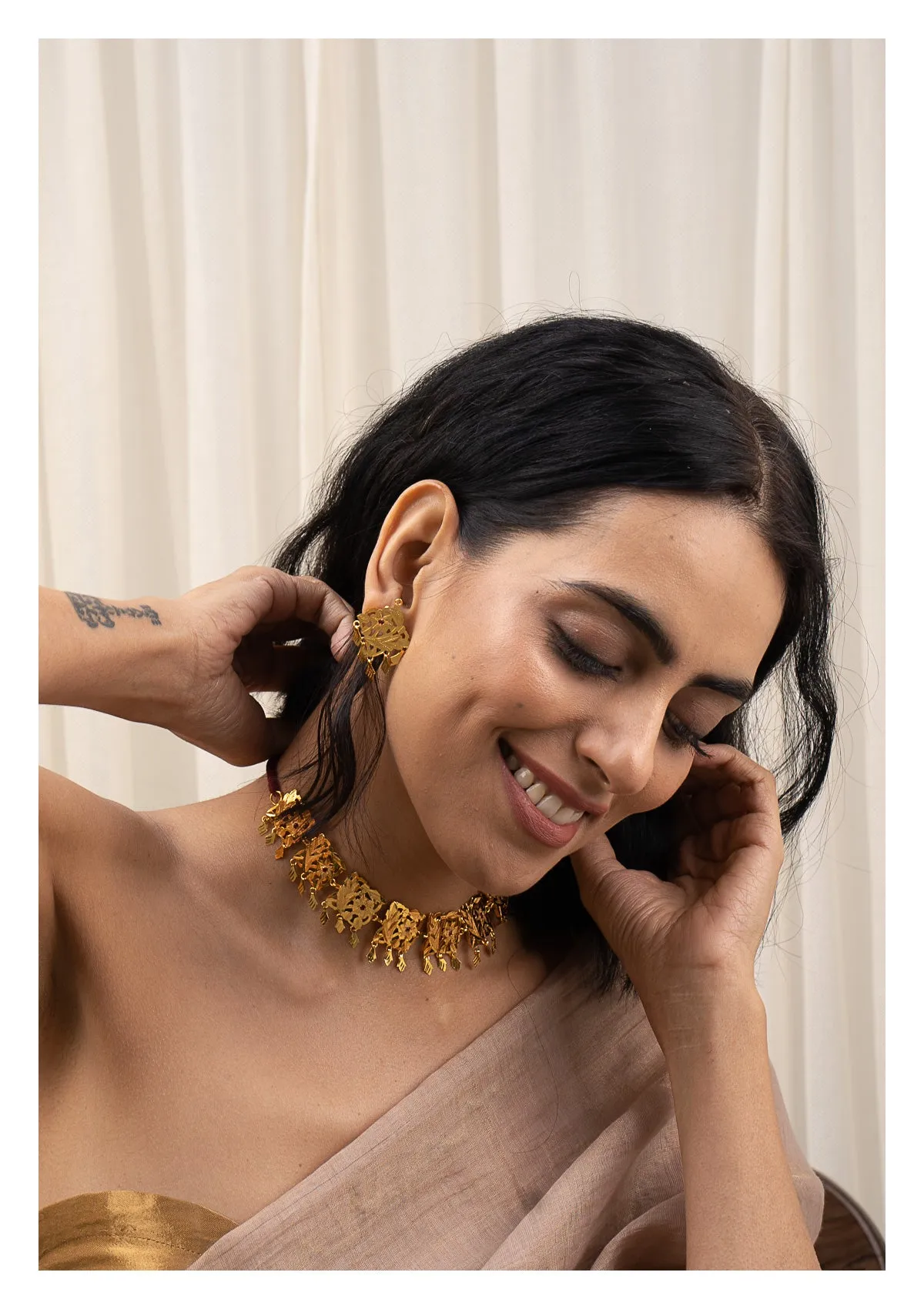 Shashi Handmade Gold Tone Silver Necklace