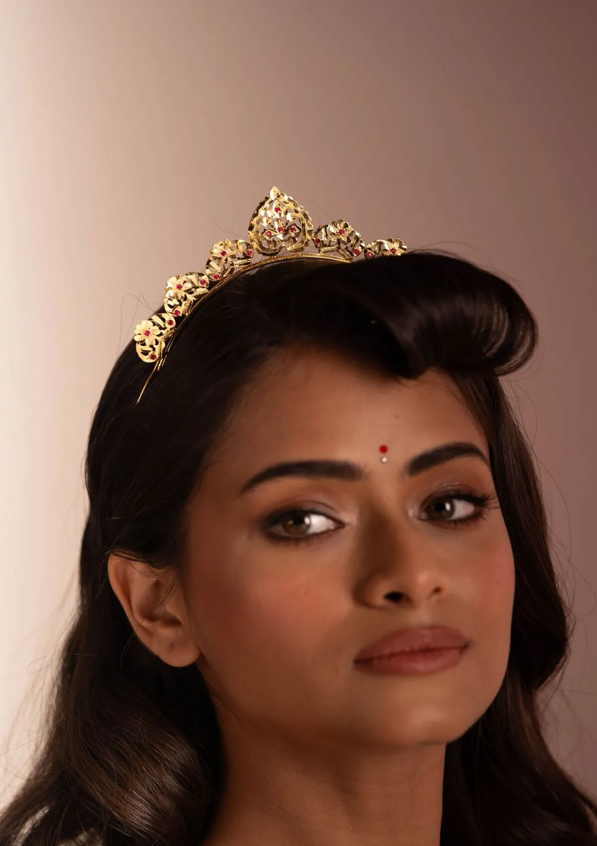 Tajbano Gold Tone Silver Hair Band