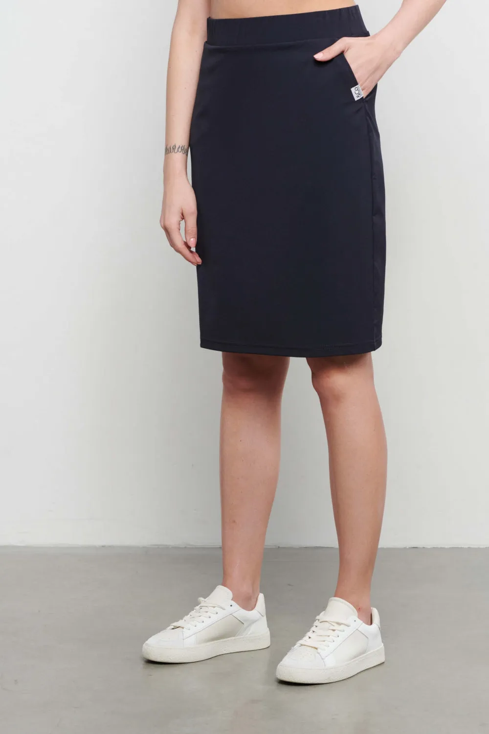 Travel rok pilar navy