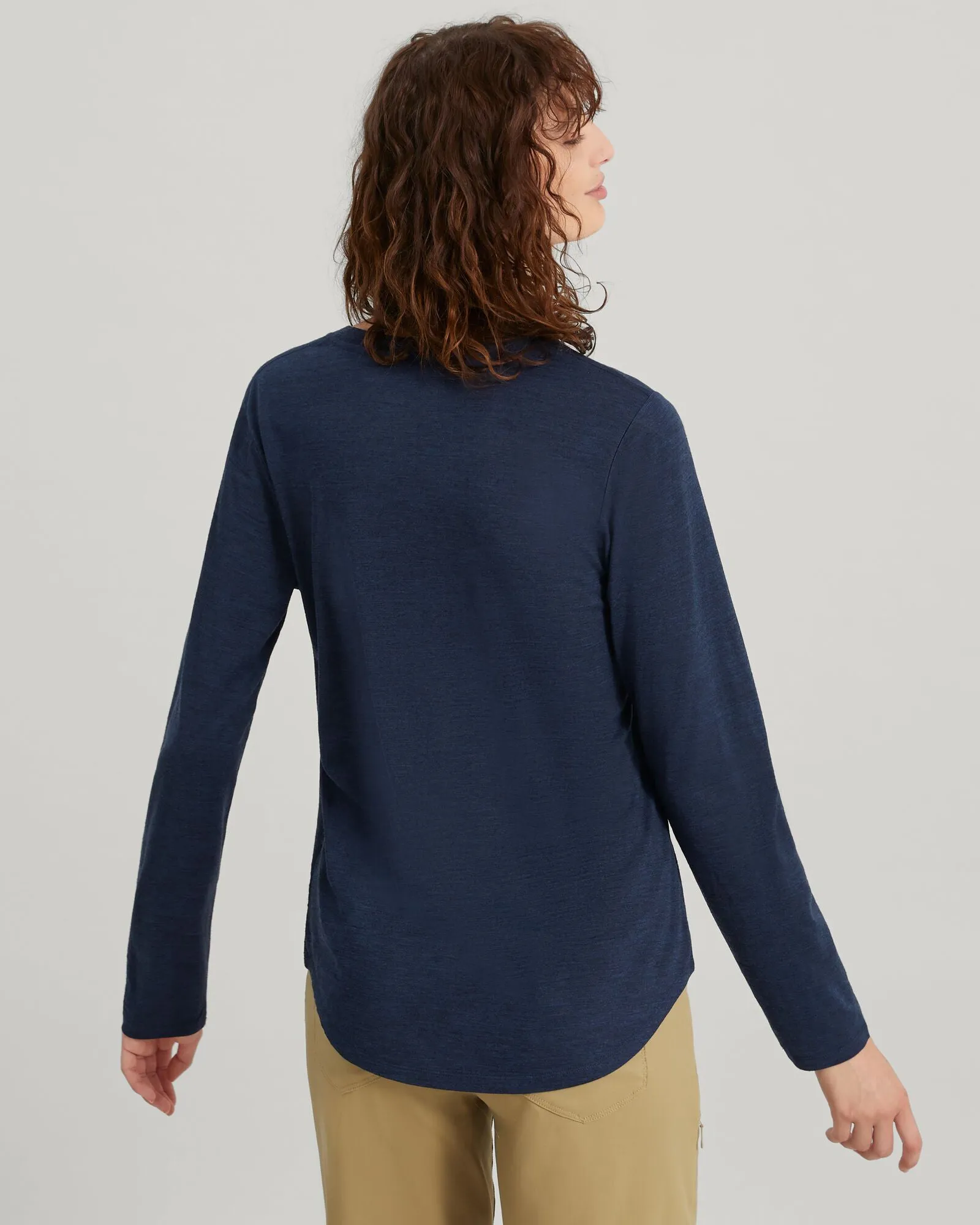 Women's 100% Merino Long Sleeve V-Top - Midnight Navy Marle