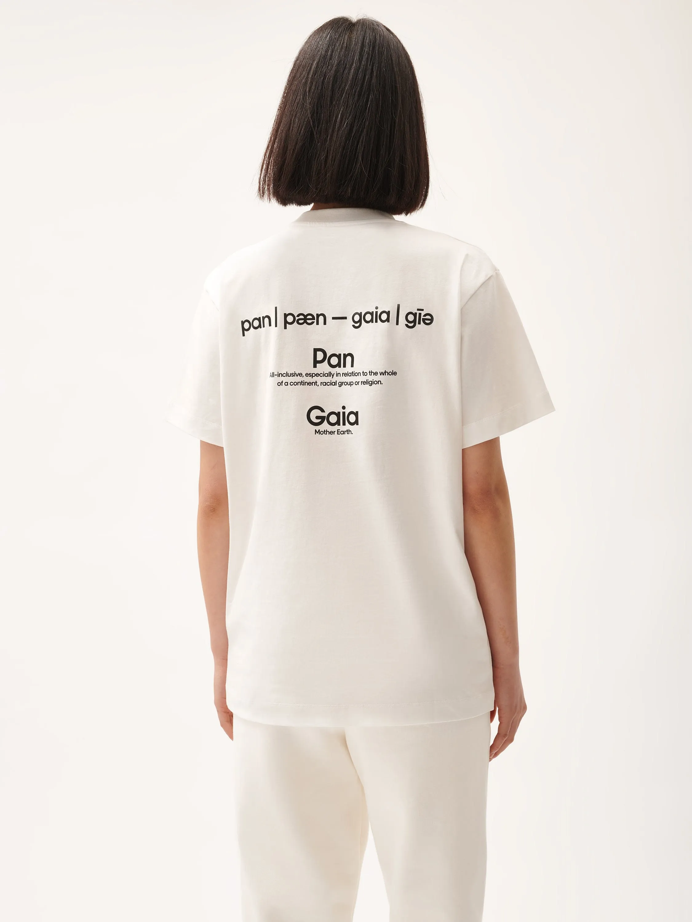 Womens 365 Midweight Definition T-shirt—off-white